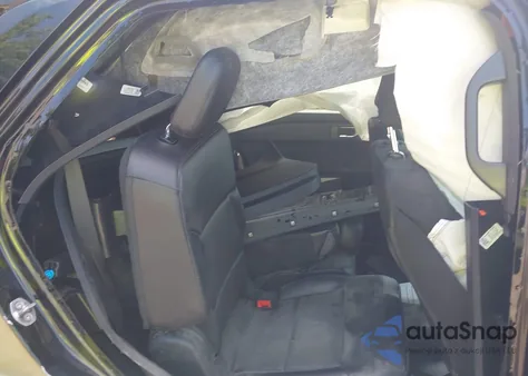 2025 Ford Police Interceptor из США, поврежденный, VIN 1FM5K8AB1SGA33769